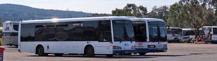 Qcity Volvo B6LE Express 4557 & Hino RG230 P&D 4540